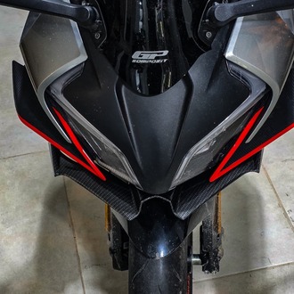MB- CF Moto 250-450SR Winglet Karbon
