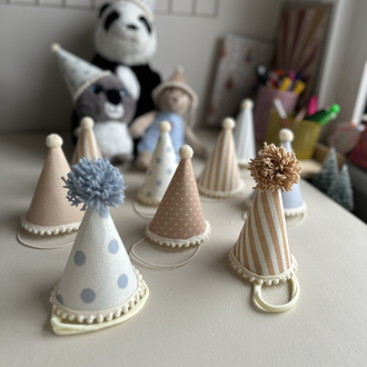 Peluş Kukuleta Parti Şapkası