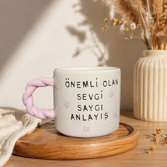 Yazılı el yapımı seramik kupa