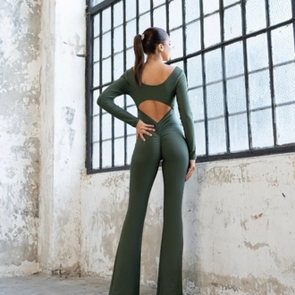 İSPANYOL PAÇA UZUN KOL SCRUNCH BUTT TULUM KOD NO: 3104