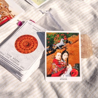 Yeni Dünyalara Kapı Tarotu