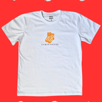 BASKILI BEYAZ T-SHIRT