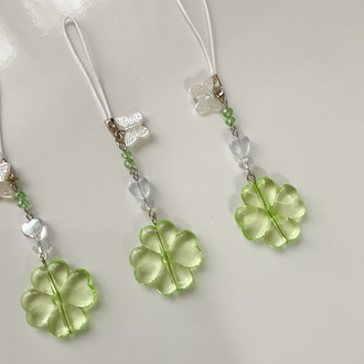 Clover charm