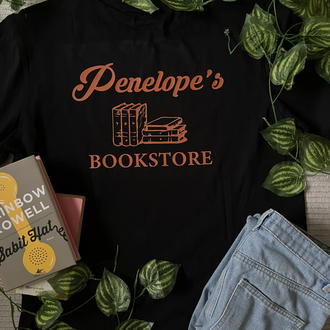 Penelope’s Bookstore Tişört