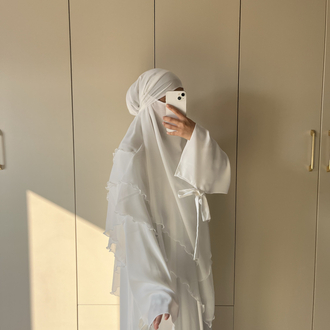 Beyaz dubai ipeği abaya 