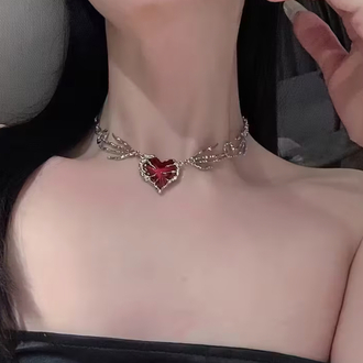Elegant & Sexy Gothic Skull Claw Red Heart Gümüş Kaplama Kolye