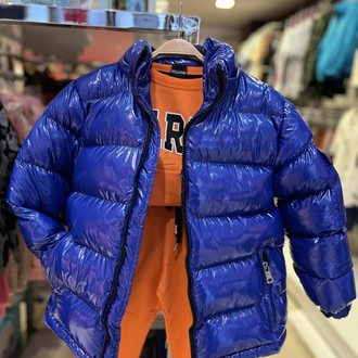 Parlak şişme mont