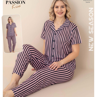 Siyah çizgili pembe pijama takımı 