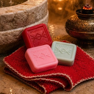KHAMMON Luxury Ritual Bath Set | 3 El Yapımı Sabun + Lif