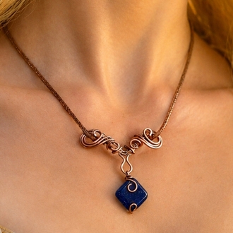 lapis kolye 