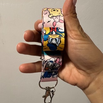 Disney Yaka Kartı Askısı