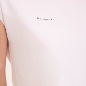 MOYA T-shirt