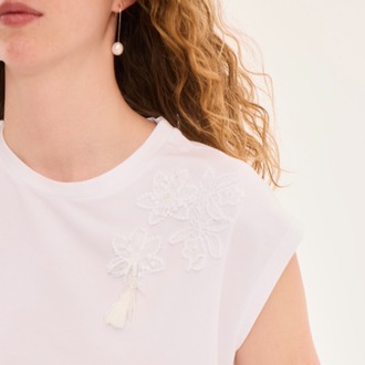MOYA Flower T-shirt