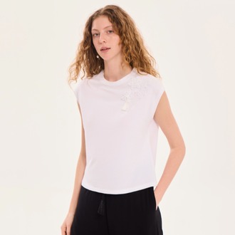 MOYA Flower T-shirt