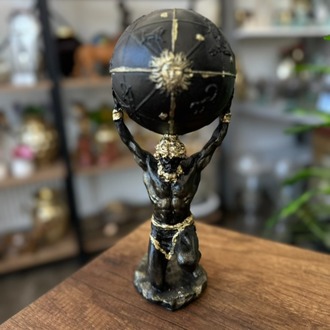 DÜNYA TAŞIYAN ATLAS PARLAK