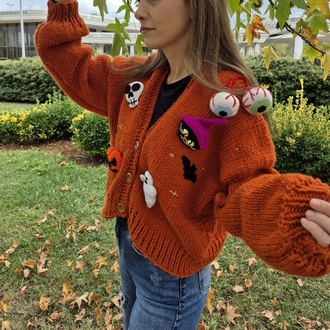 Kiremit Rengi Halloween Hırka – MIRMIKA Tarzı Biraz Kaos, Bolca Konfor! ⬛