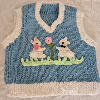 El Örgüsü Mavi Crop Kadın Yelek, Tatlı Tavşan Aplikeli, Yumuşak & El Yapımı
