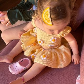 'Mira' Papatyalı Tığ İşi Bebek Crop-Etek-Şapka Seti