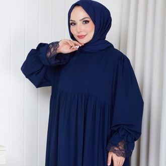 MEDİNE İPEĞİ KOLU DANTELLİ ELBİSE``LACİVERT
