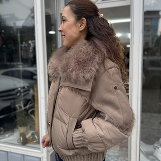 Yakası Kürklü Şişme Mont
