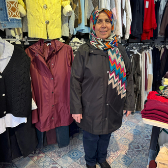 Su ve Rüzgar geçirmeyen Büyük Beden Yağmurluk 