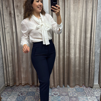 Fular detaylı gömlek