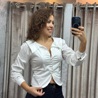 Taşlı düğme detaylı poplin kumaş gömlek