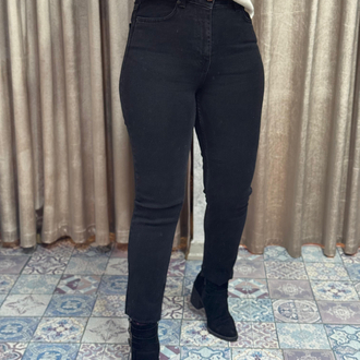 Paçası kesik boy fit jean