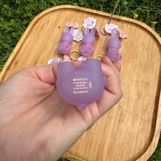 Essence Everybunny Needs Somebunny Lip Balm