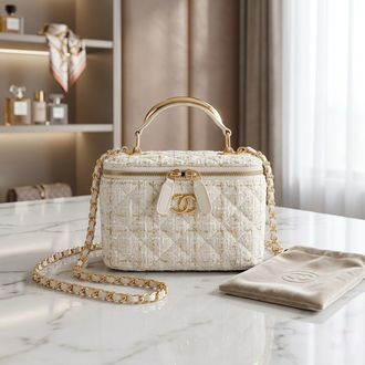 Chanel Vanity Tüvit