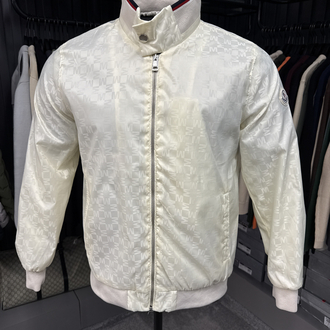 Outlet ürünü Moncler Mevsimlik (7196-Ekru)