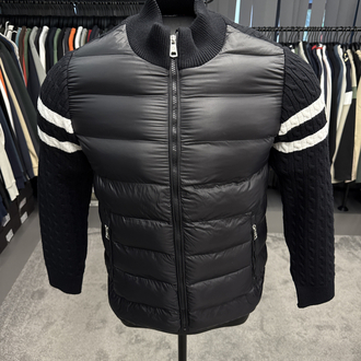 Outlet ürünü İthal Moncler Mont 4747 (Siyah)