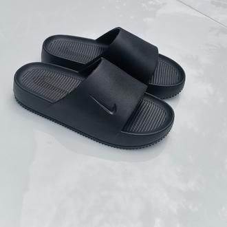 Nike Calm