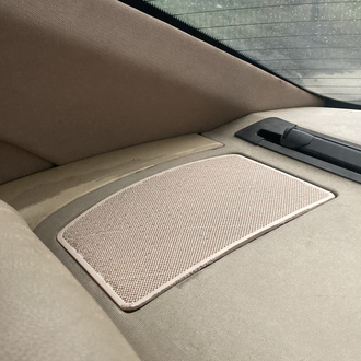 BMW E60 makam tarafı/pandizot bagaj üstü hoparlör kapağı ürün kodu: 51467113210