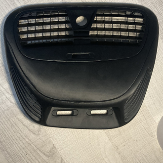 Alfa romeo 156 ön torpido havalandırma ve yolcu ekran çerçevesi