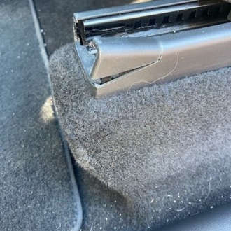 Tesla Model Y koltuk rayı kapağı