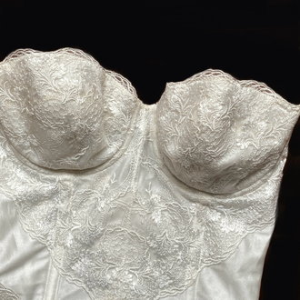 Vintage ‘90s Laced Swan Bustier