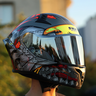 SWAY SNAKE KASK