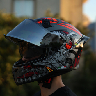 SWAY SNAKE KASK