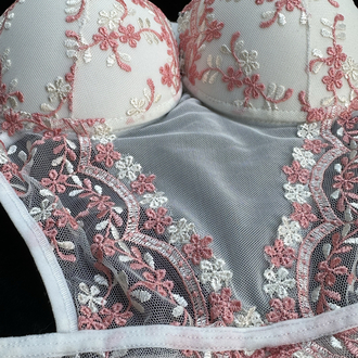  Beyaz Gül kurusu Desenli Bodysuit