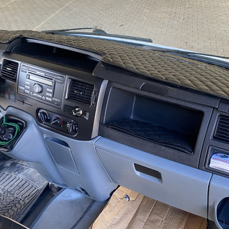 FORD TRANSİT 2007/2012 model arası SİYAH, Siyah Püskülsüz Torpido ÖRTÜSÜ
