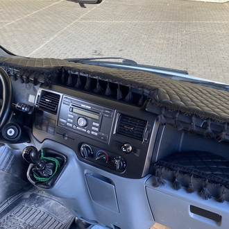 FORD TRANSİT 2007/2012 model arası SİYAH, Siyah Püsküllü Torpido ÖRTÜSÜ