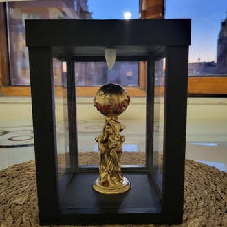 Scarface "The World Is Yours" LED Işıklı Şeffaf Vitrinli Heykel & Gece Lambası