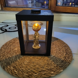 Scarface "The World Is Yours" LED Işıklı Şeffaf Vitrinli Heykel & Gece Lambası