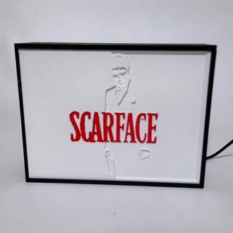 Scarface Poster Led Lightbox – Efsanevi Film Sahnesi Artık Senin Odanda