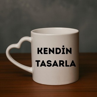 Porselen Kalp Kulplu Kupa 