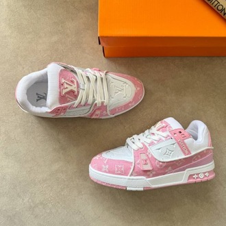 Louis Vuitton Trainer Sneaker