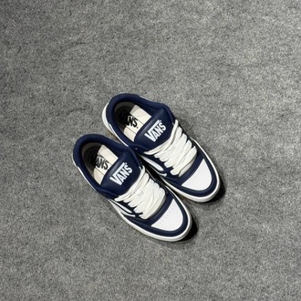 VANS HYLANE BEYAZ LACİVERT