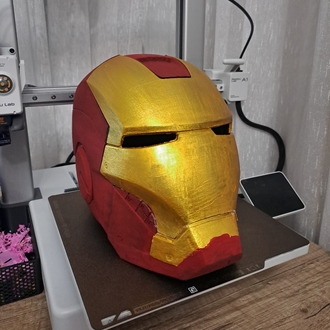 Iron man kaskı