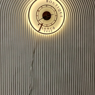 Işıklı Logo Saat